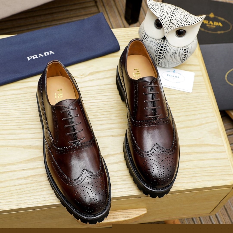 Pra*a leather shoes